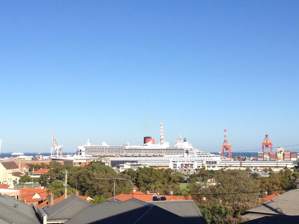 Studio 204 With Harbour, Ocean And Sunset Views From The Balcony Fremantle Dış mekan fotoğraf
